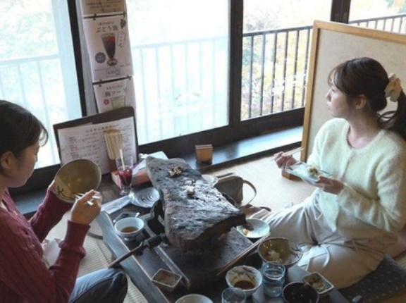 駆除したクマ肉出す店、連日満員　食べることで適正な数に「全く臭みがなくて、すごく食べやすい」