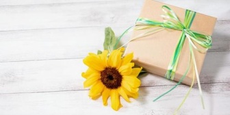 職場で辞める人に何も渡さないのはおかしい？逆だったら嫌だからそう思ってるんだけど…