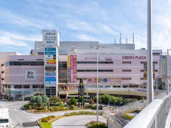 グリーンプラザたかつき1号館に「まねきや」って買取専門店ができてる