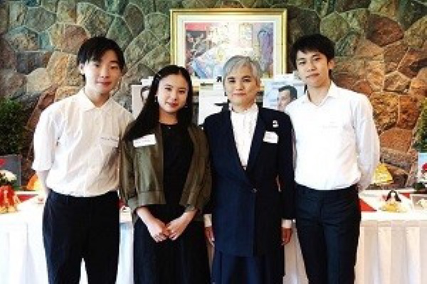 2019 10 08 クリケットクラブ外務大臣表彰伝達式 Goshingo 西山真瑚選手 Fan Blog
