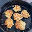 鶏むね肉のチキンナゲット