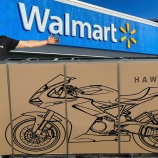 『ウォルマートで買える最安値のバイクでアラスカを1300マイル横断してみた』の画像