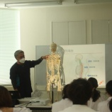 『臨床はりきゅう実技Ⅷ、本日の授業は「骨格の歪みに対する鍼灸アプローチ」です。』の画像