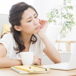 『看護師が太る理由。夜勤が大問題!? 原因から対処法を考えよう』の画像