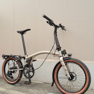 キャリーミー マッドベージュ ルナグレイソリッド] CARRYME(キャリーミー) AIR 入荷しました