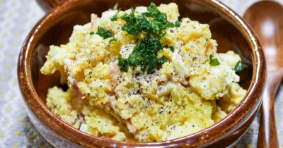 我が家の基本のポテトサラダ（具材少なめです）&日曜日は安定のランチでした