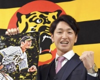 他球団の選手は阪神の給料が羨ましくて仕方がないだろうね 特に広島