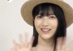 【神GIF】ちゃっかりと可愛いアイドルができる林瑠奈ちゃんぐうかわwwwwww