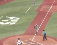 【朗報】森下、佐藤輝明の2者連続のHR！！！阪神、3点先制！！！