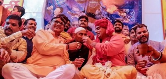 「牛の尿を飲めば守られる」　新型コロナ対策でヒンズー教団体が「飲尿パーティー」開催　…インド