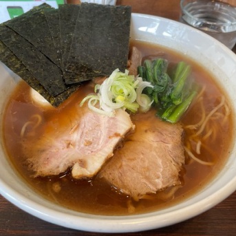 由比ヶ浜「らーめん HANABI」特HANABIらーめんなど