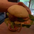 ボリュームたっぷり絶品ハンバーガーの夜ごはん