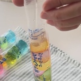 キラキラレインボーがかわいい🌈わらび餅ゼリー