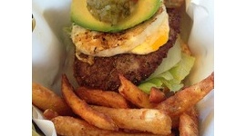 マクドナルドの客層で1000円のハンバーガーは売れるのか?