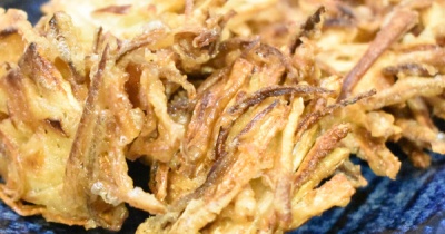 無駄なく使って♪大根の皮のかき揚げ