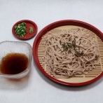 還暦のスレッズ民、そばの食べ方がわからず店名を晒してクレームしてしまう… 「どうやってそばをすするの？残念で文句も言えなかった」