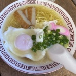 うふふの美味しいもの探すぞ♪