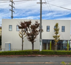 浦堂につくってる「東田獣医科ウェルネスセンター」の建物ができてきてる。12月5日開院予定