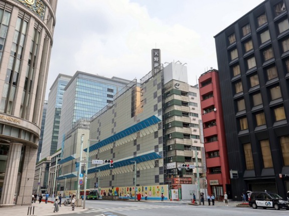 地上34階「日本橋室町一丁目地区第一種市街地再開発事業」既存建物の解体状況！跡地は高層部に住宅が入る三越前駅直結のオフィスビル（2026.6.14）