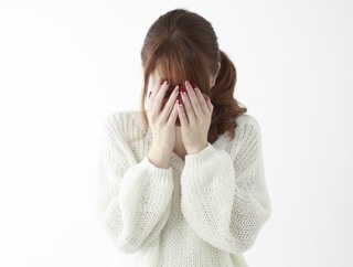 トメからメール。『寒くなったけど孫ちゃんは元気？』おそらくいつもの写真の催促かな。写真を送ると「こんな寒い日に外出するなんて非常識！！」わかったよ、もう外出しないよ→
