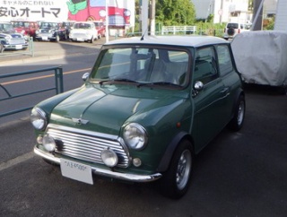 USI様　　1号機が車検で御入庫です。