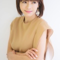 【芸能】釈由美子「小さいおじさんがスマホを全身でスワイプしてて」不思議エピソードに報道陣困惑