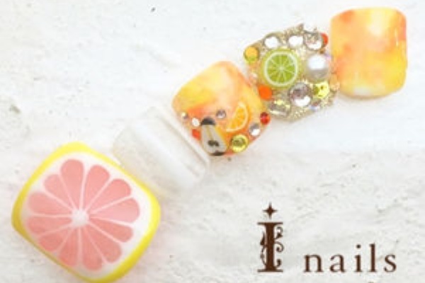 ガールズニュース ジューシーでpopな指先に 皆の フルーツネイル が可愛すぎ Naturalbeauty Com