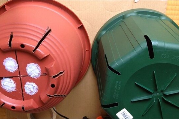 スリット鉢の作り方 100均ダイソーの10号プラ鉢をスリット鉢風にdiy ミニトマトのプランター栽培記録 ベランダ家庭菜園ブログ スリット鉢の作り方 100均ダイソーの10号プラ鉢をスリット鉢風にdiy ミニトマトのプランター栽培記録 ベランダ家庭菜園ブログ