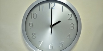 【愚痴】「毎日一緒に寝たい」と言ってた妻が時間を合わせないんだけど...