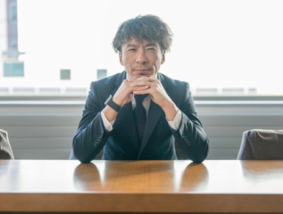 20代女性「インスタとYouTubeやば！メッチャ見ちゃうわ〜訴えてやる！！」