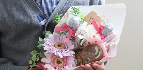 ホワイトデーに 100均アイテムを使ったキャンディブーケの作り方 窪田千紘フォトスタイリングwebマガジン Klastyling Powered By ライブドアブログ