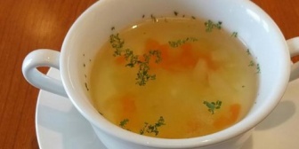 料理の中に溶けてないコンソメの塊があってめっちゃ辛かった！こんな時って注意する？