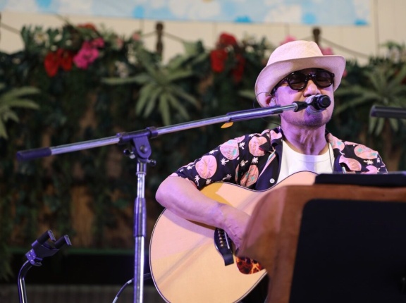 「Chageのずっと細道 特別編 Live at Spa Resort Hawaiians」開催