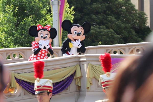 おばさんと小学生の内緒のディズニー 18