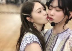 最高かよｗ 白石麻衣×伊藤純奈、いちゃいちゃしてるｗｗｗｗｗ