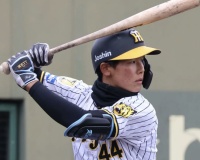 戸井5打数4安打1本塁打2長打　体重の増量作戦大成功！！