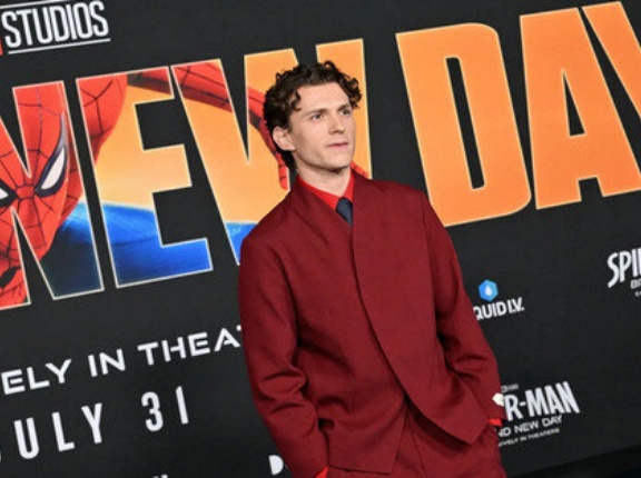 スパイダーマン興行２０億ドル　３１８０億円　　マリオ映画１・２まとめて抜き去る模様
