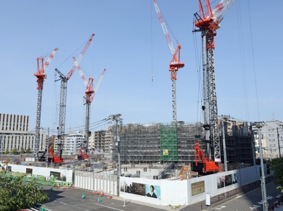 地上50階ツインタワマン「ザ・パークハウス 武蔵小杉タワーズ」の建設状況！登録受付中の第一期販売価格は6818万円～4億9898万円（2025.8.23）