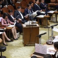 【ﾌｧﾝｻﾏﾘｨ】”特技は噛みつき”蓮舫「国会出席はお嫌ですか?」高市「嫌ではございません（出席は国会運営が決定）」　蓮舫「皇室典範議論短かすぎ」 高市「9年前からやってる」