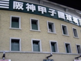 高校野球の解説者が球児を絶対に批判しない理由ｗｗｗ