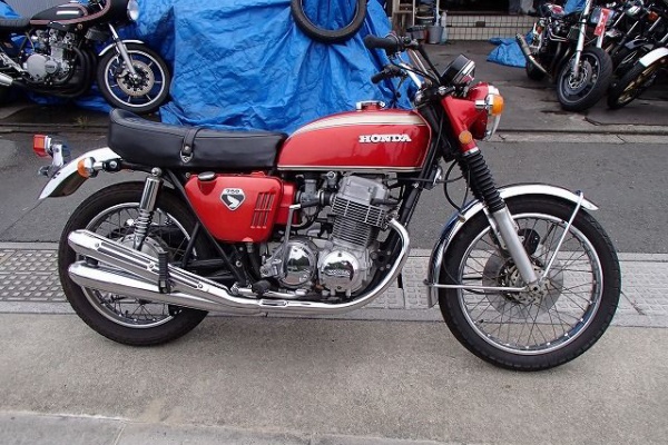 モリヤスBUILD&ENGINEERING - CB750（K2）フルレストア