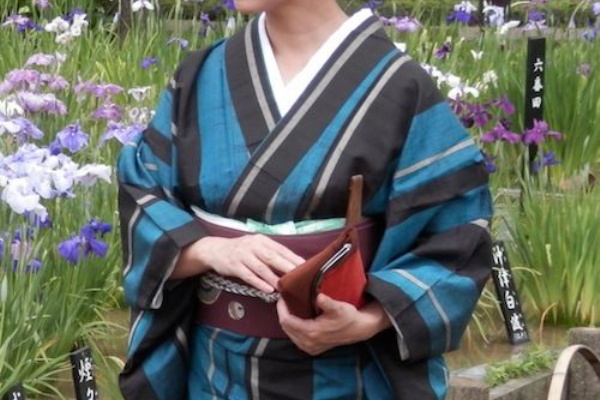気軽に楽しく美しく・銘仙の時代の女 - 銘仙着物 単衣