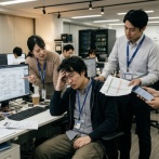なぁ、なんで技術者だけ他部門目線も求められるの？