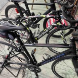 『何故かSPECIALIZED』の画像