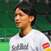 ちょｗ東浜巨がFA宣言から残留ｗｗｗ26年どうすんねんｗｗｗ