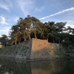 三重県よろずや
