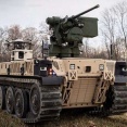 スパイ昆虫ロボやAI戦車、ドイツがけん引する欧州兵器開発！