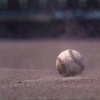 甲子園って毎年あんなに土持って帰るのに何で土が無くならないん？
