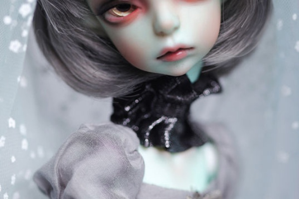 沼からの呼び声 海外製キャストドール情報 - DollChateau