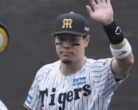 佐藤輝明.405(111-45) 8本 27打点 出塁率.465 OPS1.249←これなに